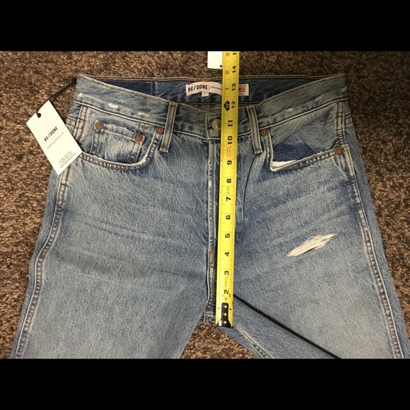 Re/Done Low Slung Crop Jeans - Picture 5 of 6